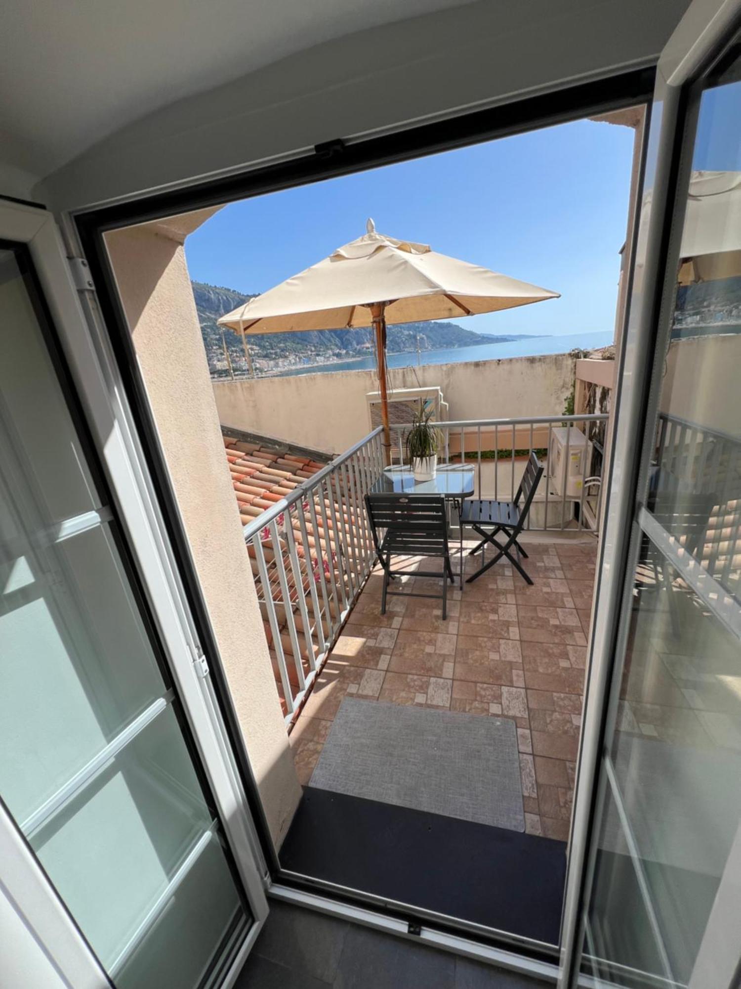 Petit Vue Apartment